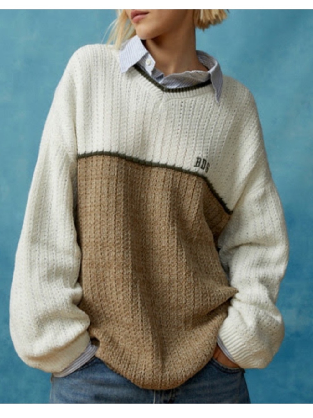 BDG Two-Tone Crewneck Sweater in Cream & Brown